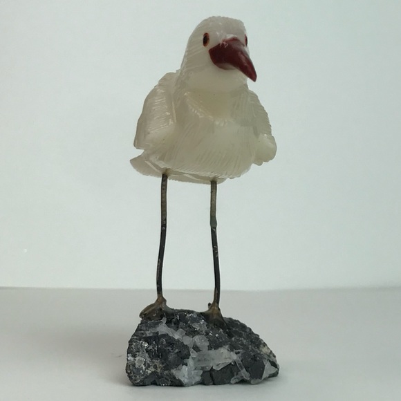 Carved Quartz Bird Egret Herron Structure Figurine on Smoky Quartz? Pedestal - Picture 4 of 12